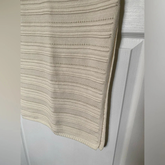 Dynamite Crochet  Skirt - Picture 3 of 5